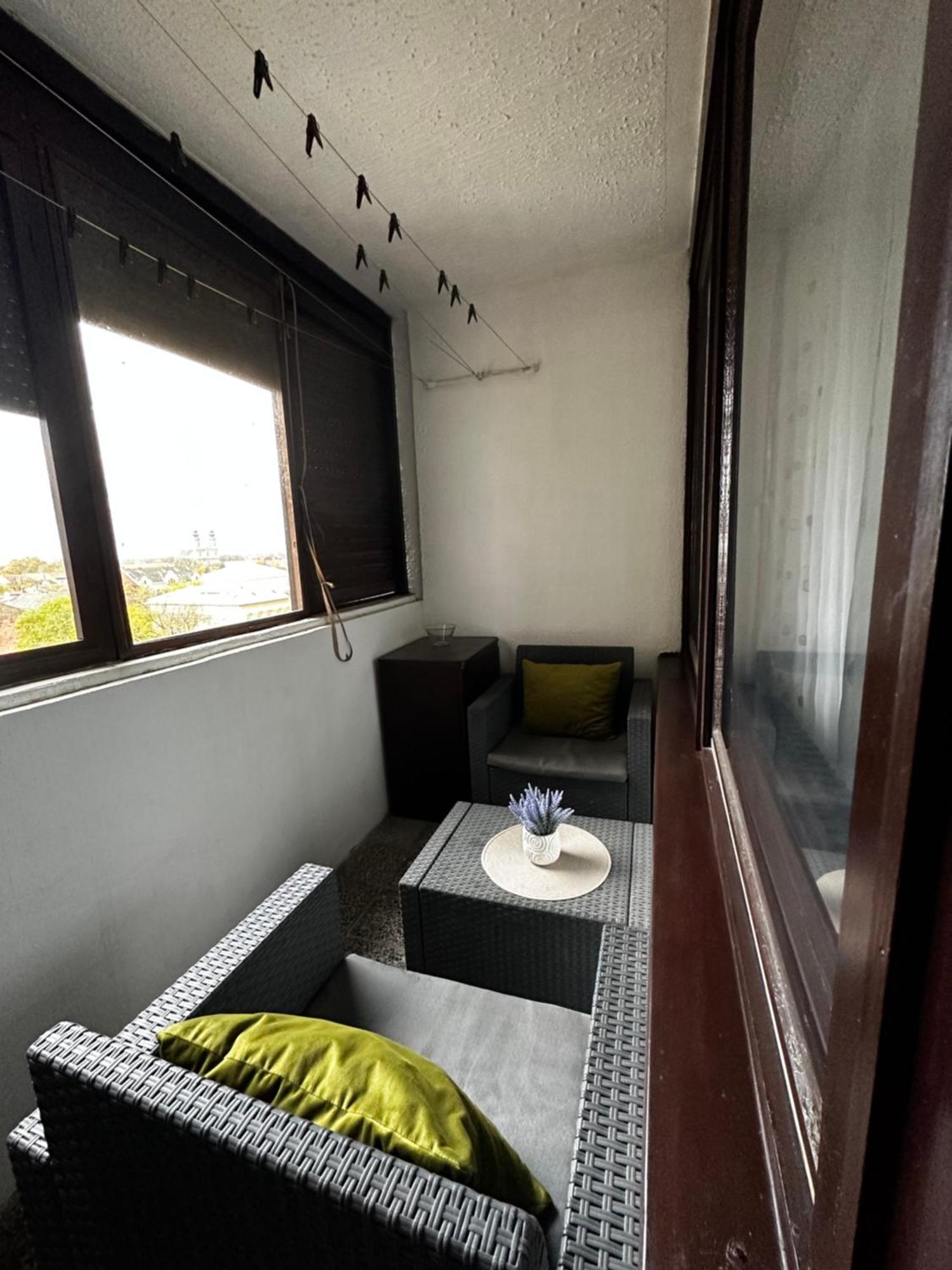 Tamaris Apartment Суботица Экстерьер фото